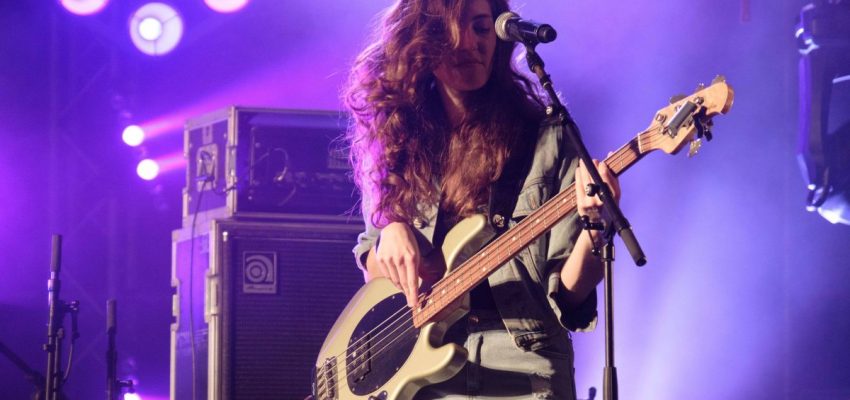 Become a bassist in one month & join a band