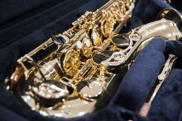 7 essential saxophone accessories | Stars & Catz