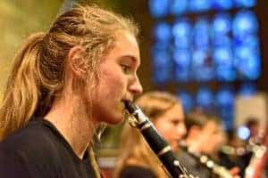 girl playing clarinet