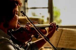 lady practising the viola