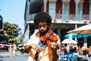 Violinist playing in public